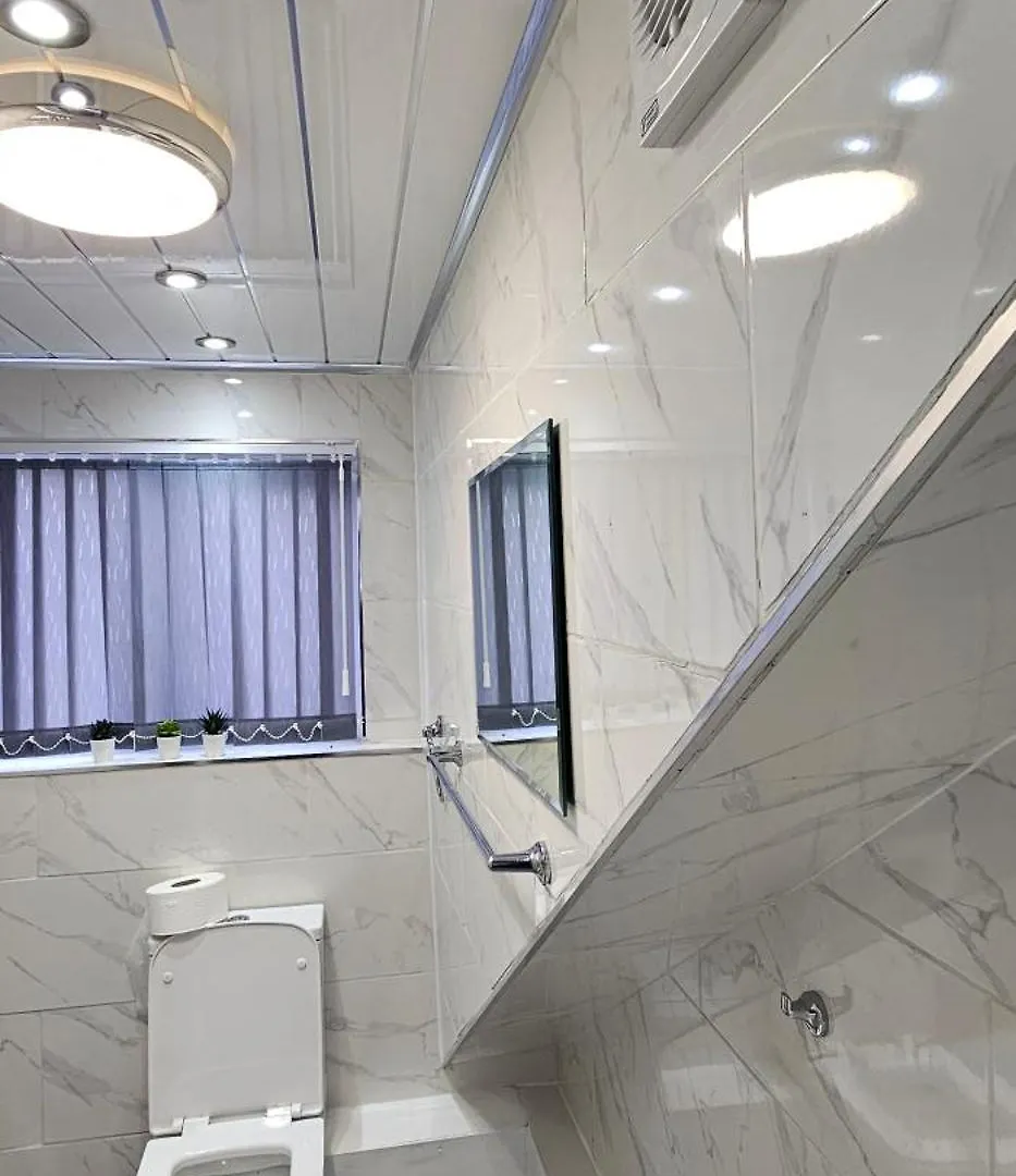 Holiday home Luxury Four Bedroom House Bradford  United Kingdom